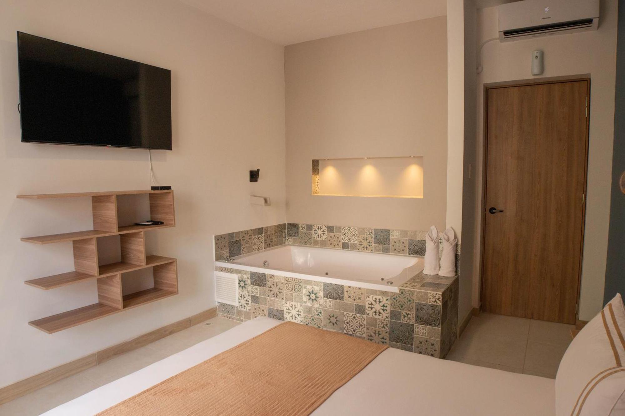 La Casona Hotel Boutique Medellin Bagian luar foto